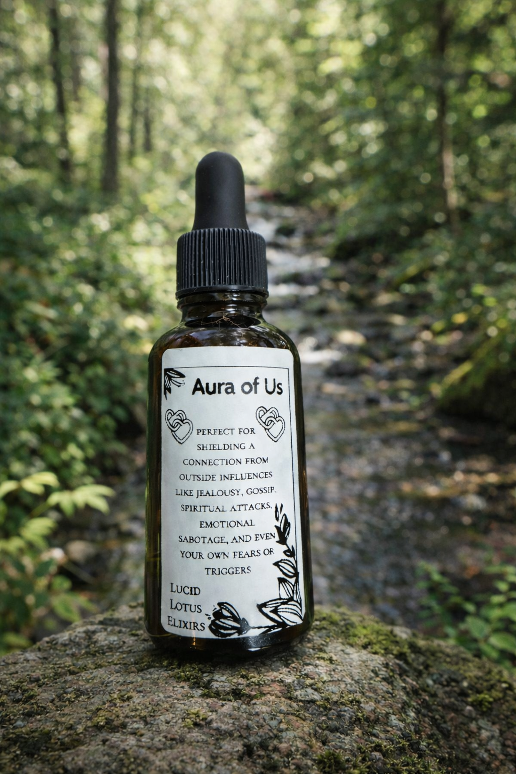 Aura of Us Oil